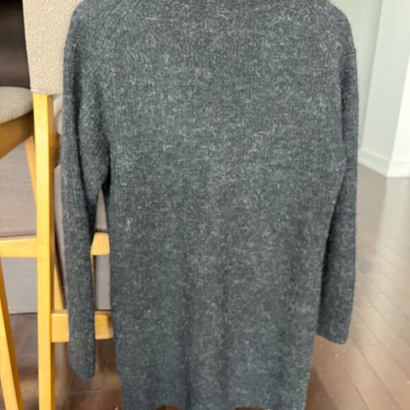 Everlane Alpaca Pocket Cardigan - Picture 7 of 9